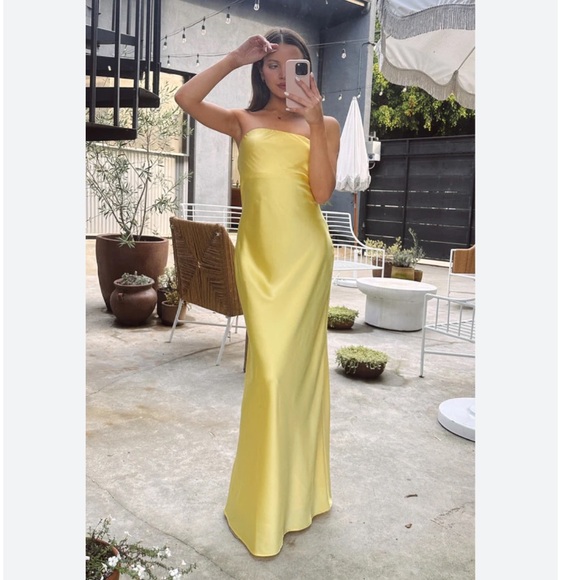 Show Me Your Mumu Taylor Tube Maxi Strapless Dress in Yellow Luxe Satin $198 XS - Picture 2 of 11